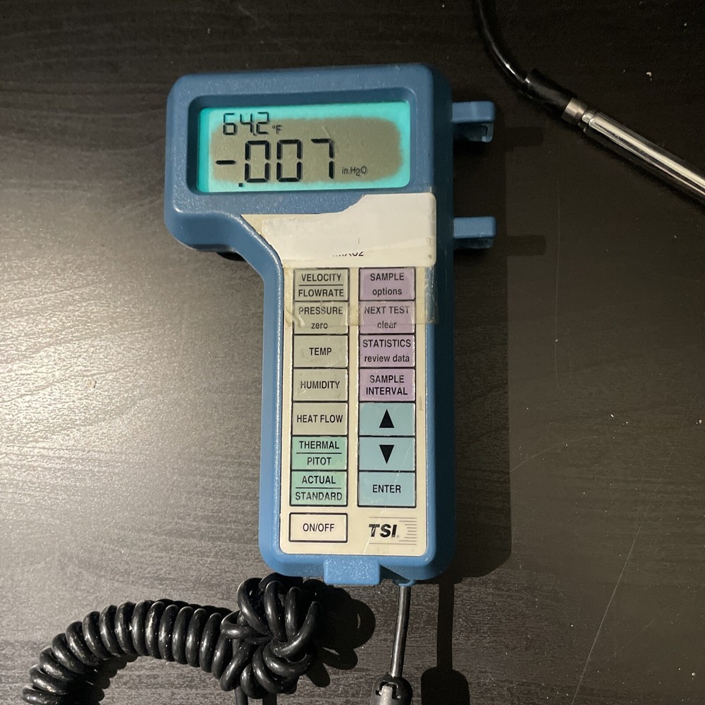 TSI VelociCALC Plus 8386A Multi-Parameter Temperature Velocity Meter Working