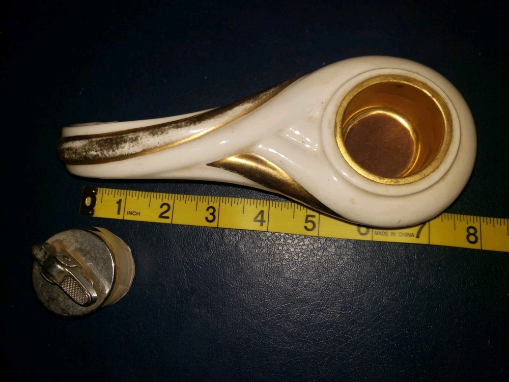VINTAGE RONSON "FANTASY" TABLE LIGHTER