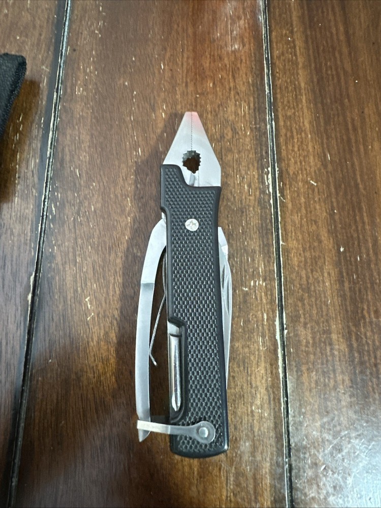 ORECK 15 Function Multitool / Knife +FAST SHIPPING!