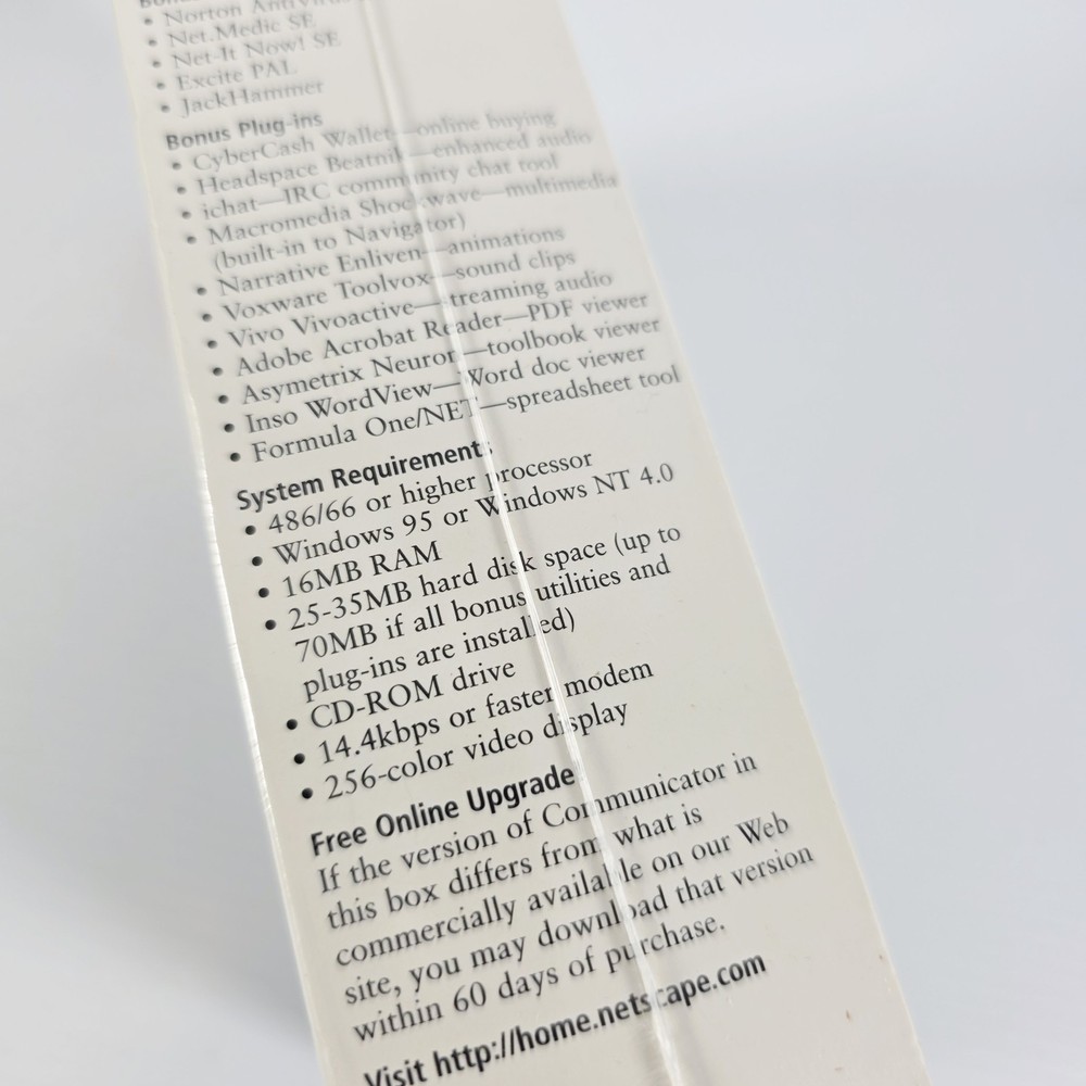 New Netscape Communicator Deluxe - Inet Acc Version 4 Windows PC CD Big Box