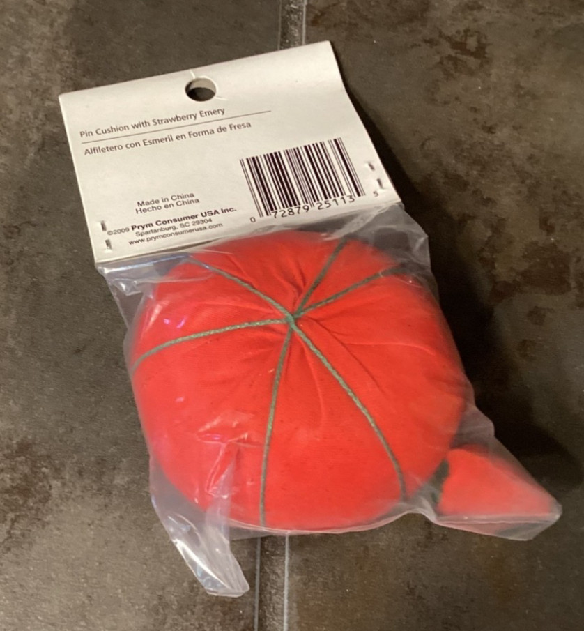 Prym Creative tomato pincushion