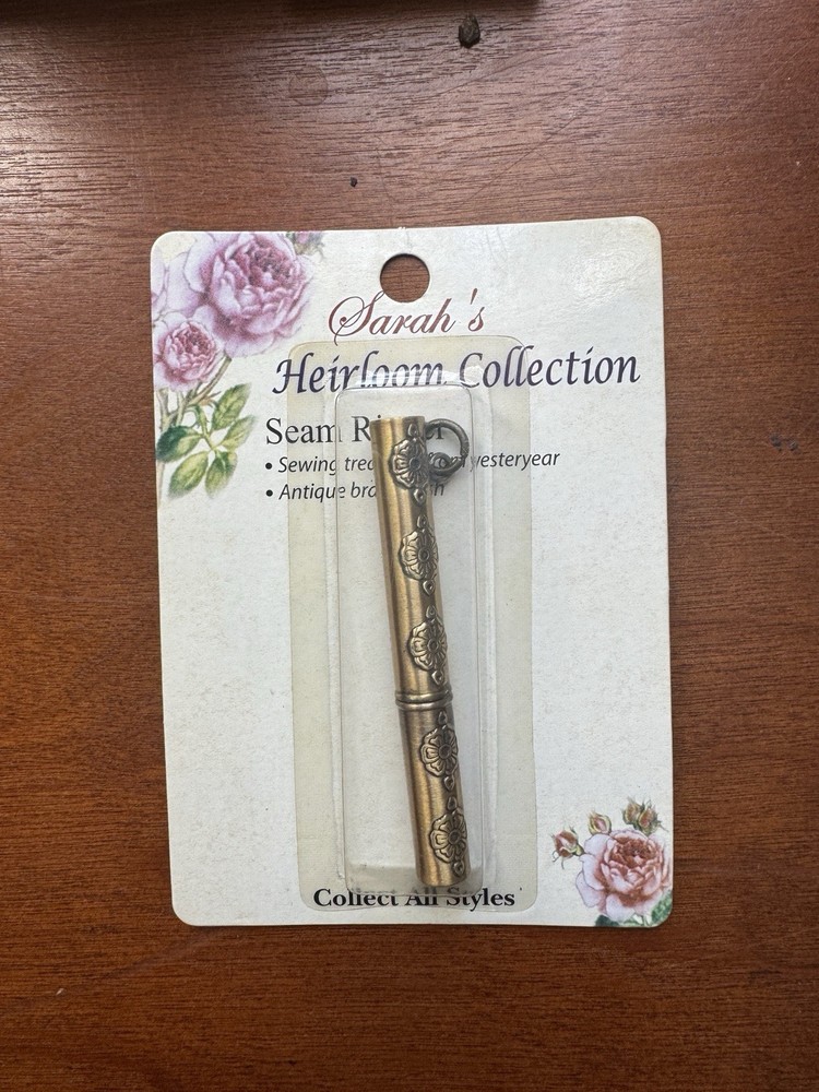 Heirloom Sewing Collection Needle Case Chatelaine Seam Ripper Set
