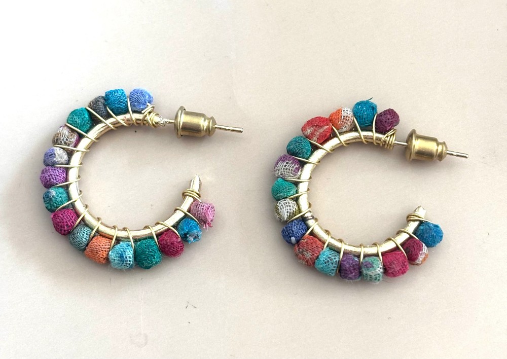 Kantha Milieu Mini Hoops