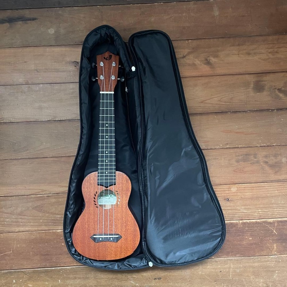 Ukulele Laule`a Ukulele LAM-2SL
