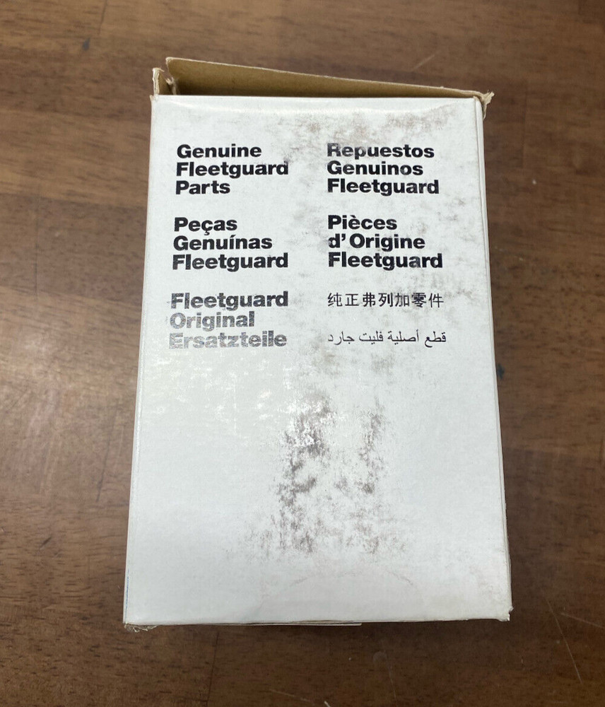 Fleetguard WF2127 Water Filter