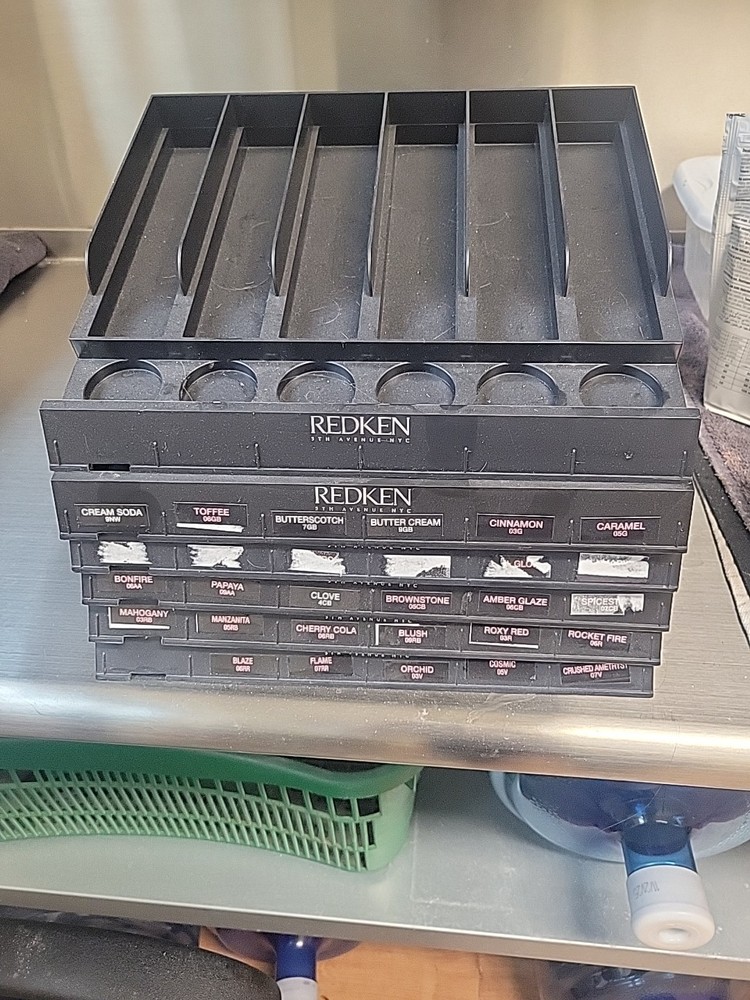 6 Redken Color Organizers