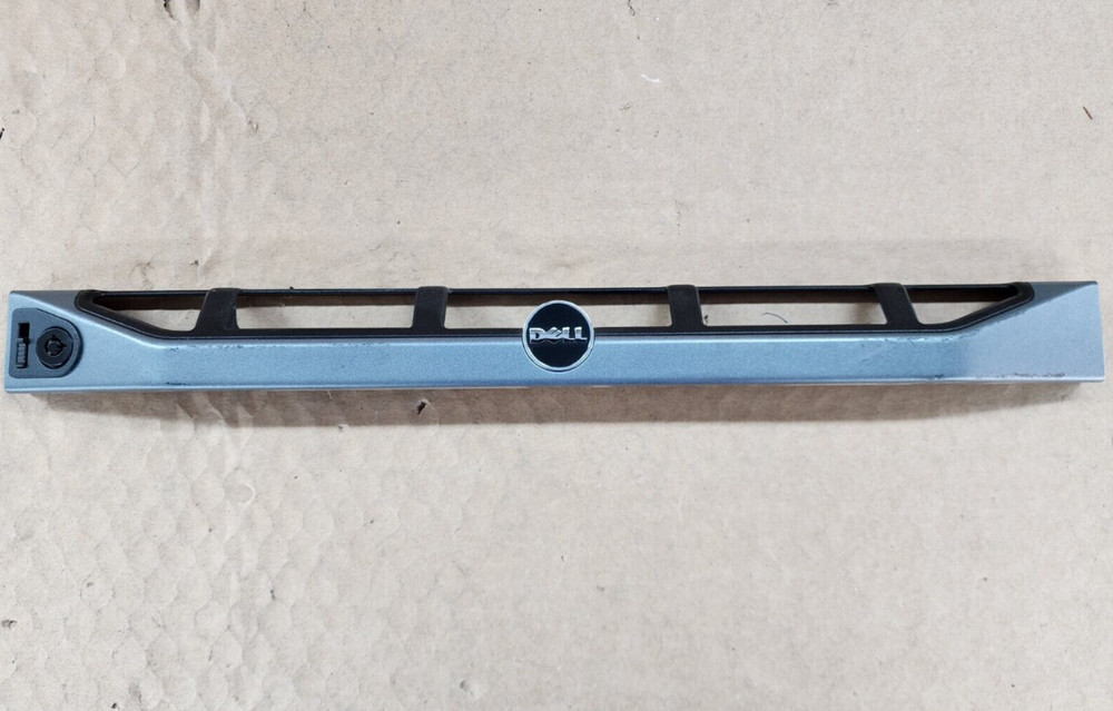 Dell FU741 1U Locking Front Bezel Faceplate for PowerEdge R610