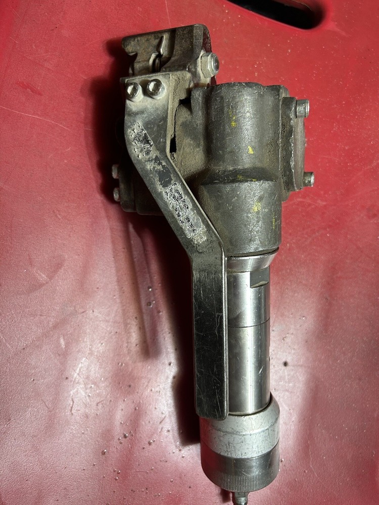 Titan Steel Strapping Tool - Strap Size 1-1/4"