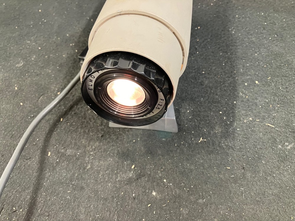 1960`S ELMO CS 35MM SLIDE PROJECTOR