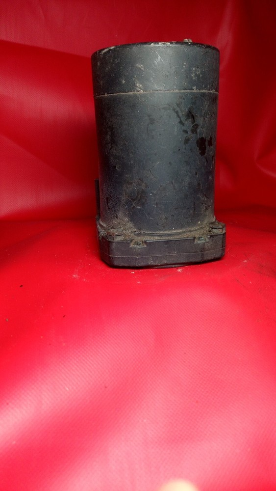 BENDIX INSTRUMENT RATE OF CLIMB INDICATOR 6000FPM