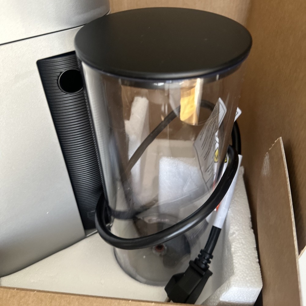 SILVER Nespresso Vertuo Plus Coffee and Espresso Maker READ