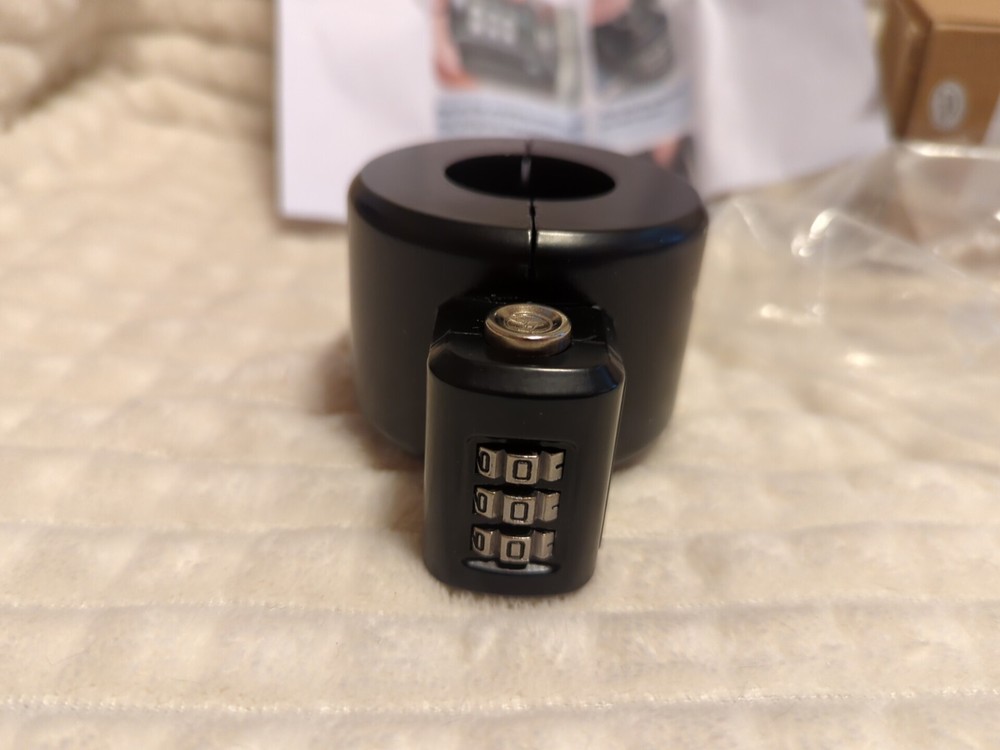 Puged Door Knob Lockout Black