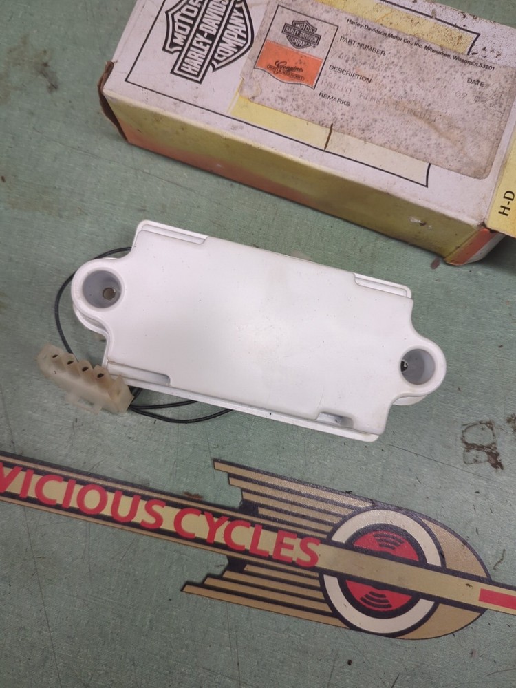 Harley Davidson 76302-86 Radio Circuit