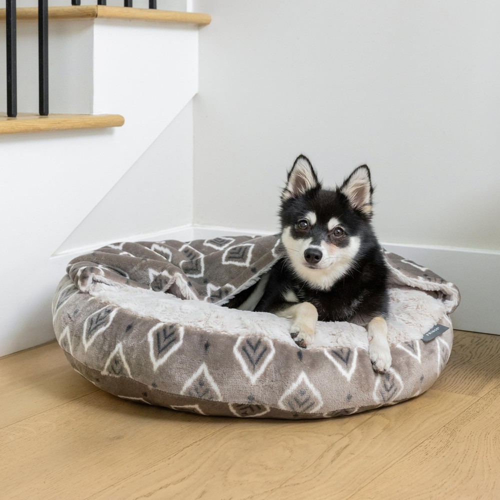 Fringe Studio Tribal Smaller Diamond Medium Gray Medium Blanket Pet Bed with ...