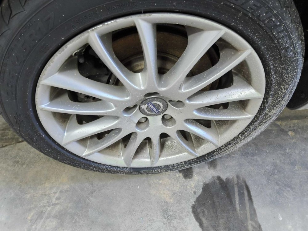 S80 2008 Battery Tray 684236