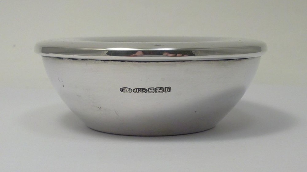 Vintage Sterling Silver Tealight / Candle Holder – Hallmarked 2001