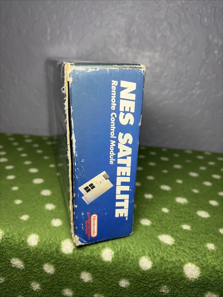 NES Satellite Remote Control Module Nintendo Complete CIB Box Styrofoam Untested
