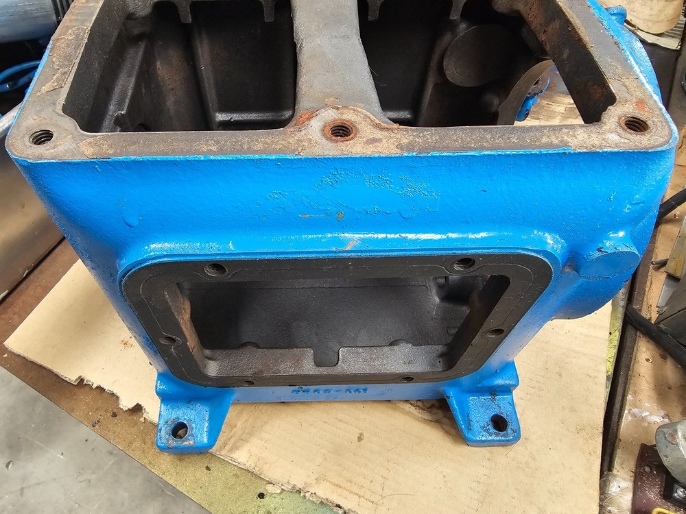 Quincy 325 Air Compressor Crankcase