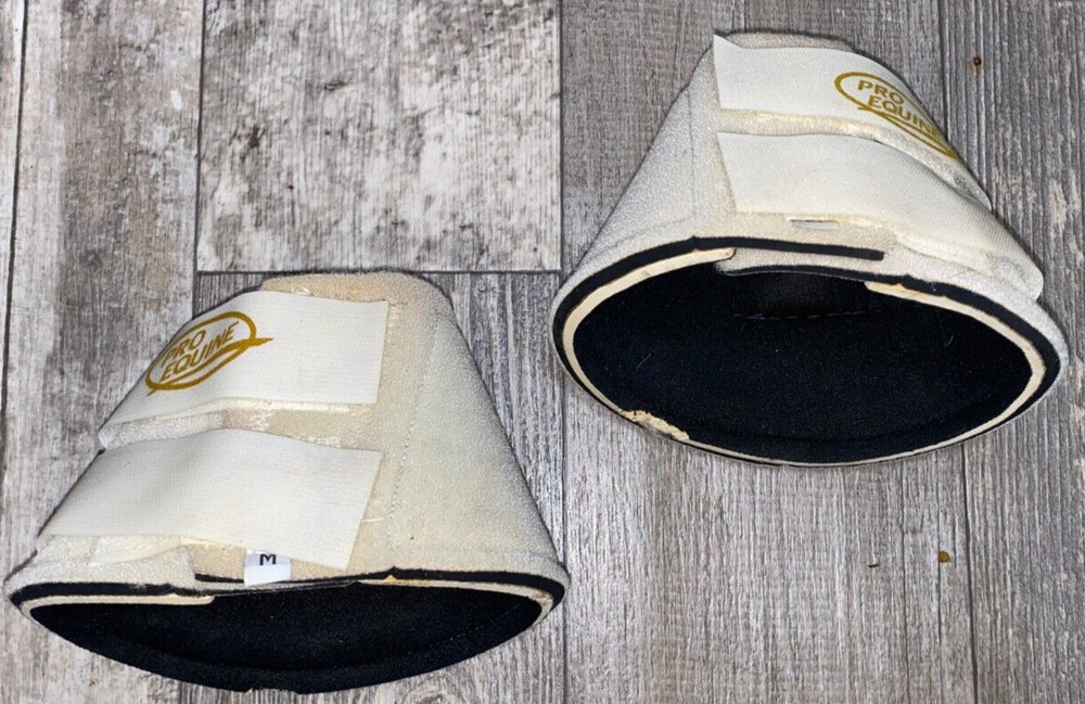 MEDIUM PRO EQUINE WHITE BELL BOOTS