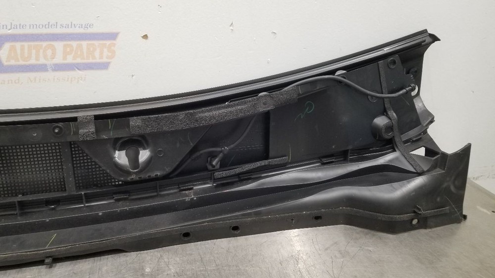23 FORD BRONCO COWL VENT PANEL
