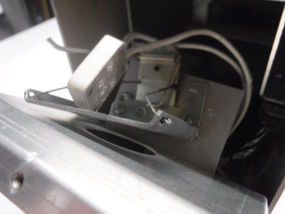 Lumina F0-150 Light Source Illuminator ** No Bulb Inside **