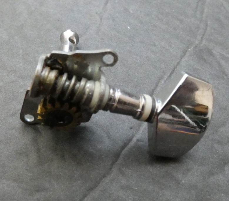 VINTAGE SINGLE GUITAR TUNER UNKNOWN