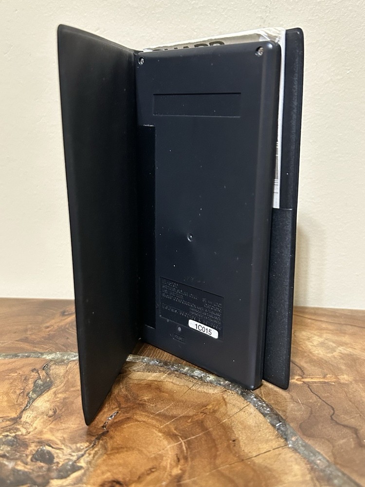 Sharp EL-520D Scientific Calculator with Its Operation Manual and Case. Working