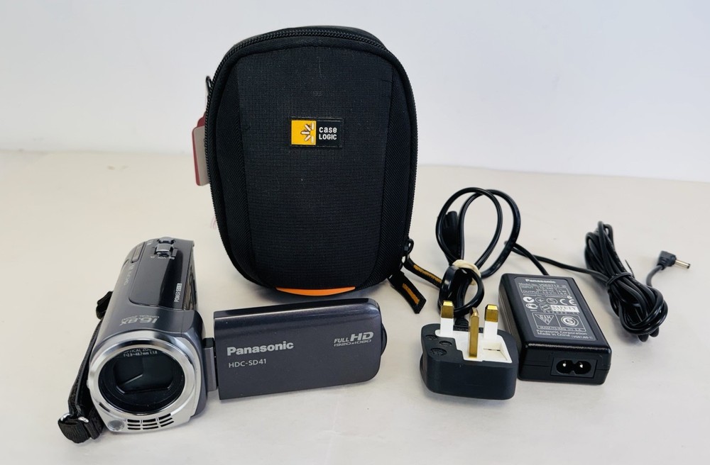 Panasonic HDC-SD41 Camcorder & Case – Working