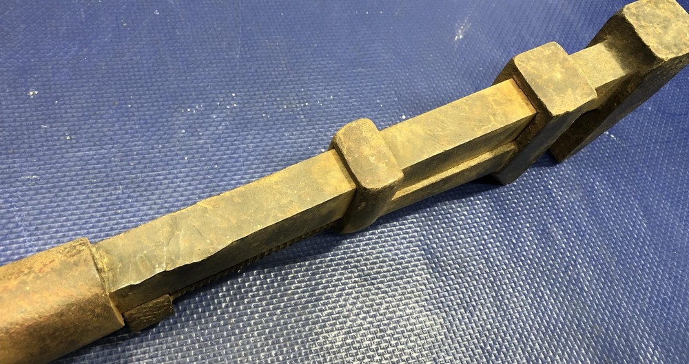 Coes Adjustable Wrench 21'' Vintage pipe monkey knife handle