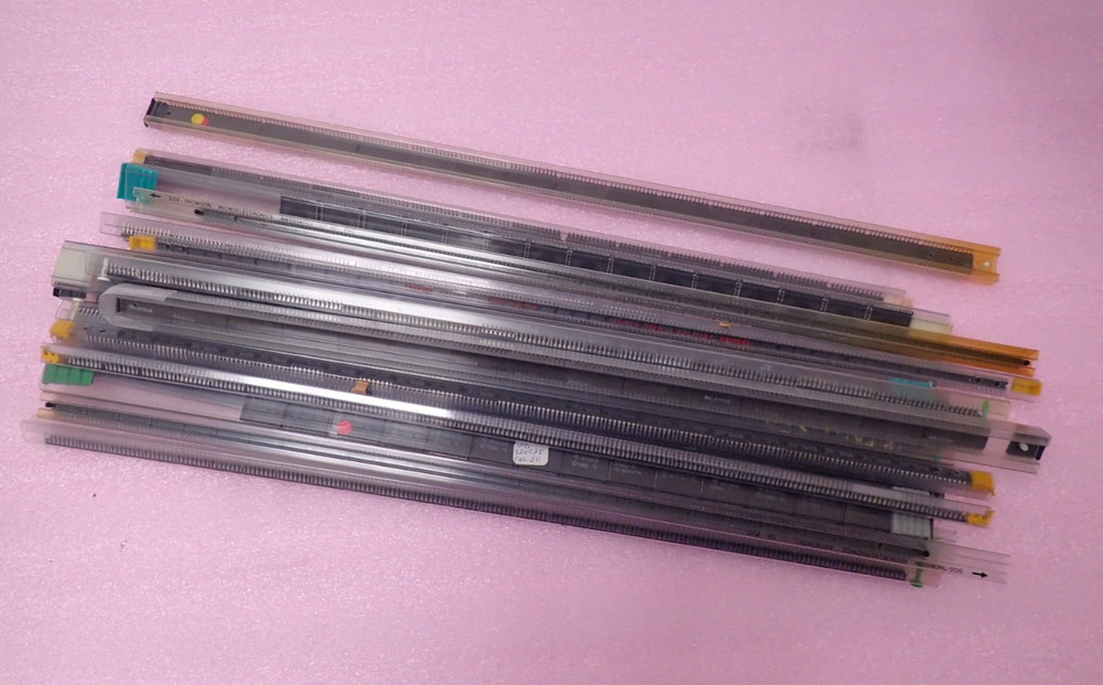 4 LBS ASSORTED INTEGRATED CIRCUITS / IC'S VARIOUS MANUFACTURERS