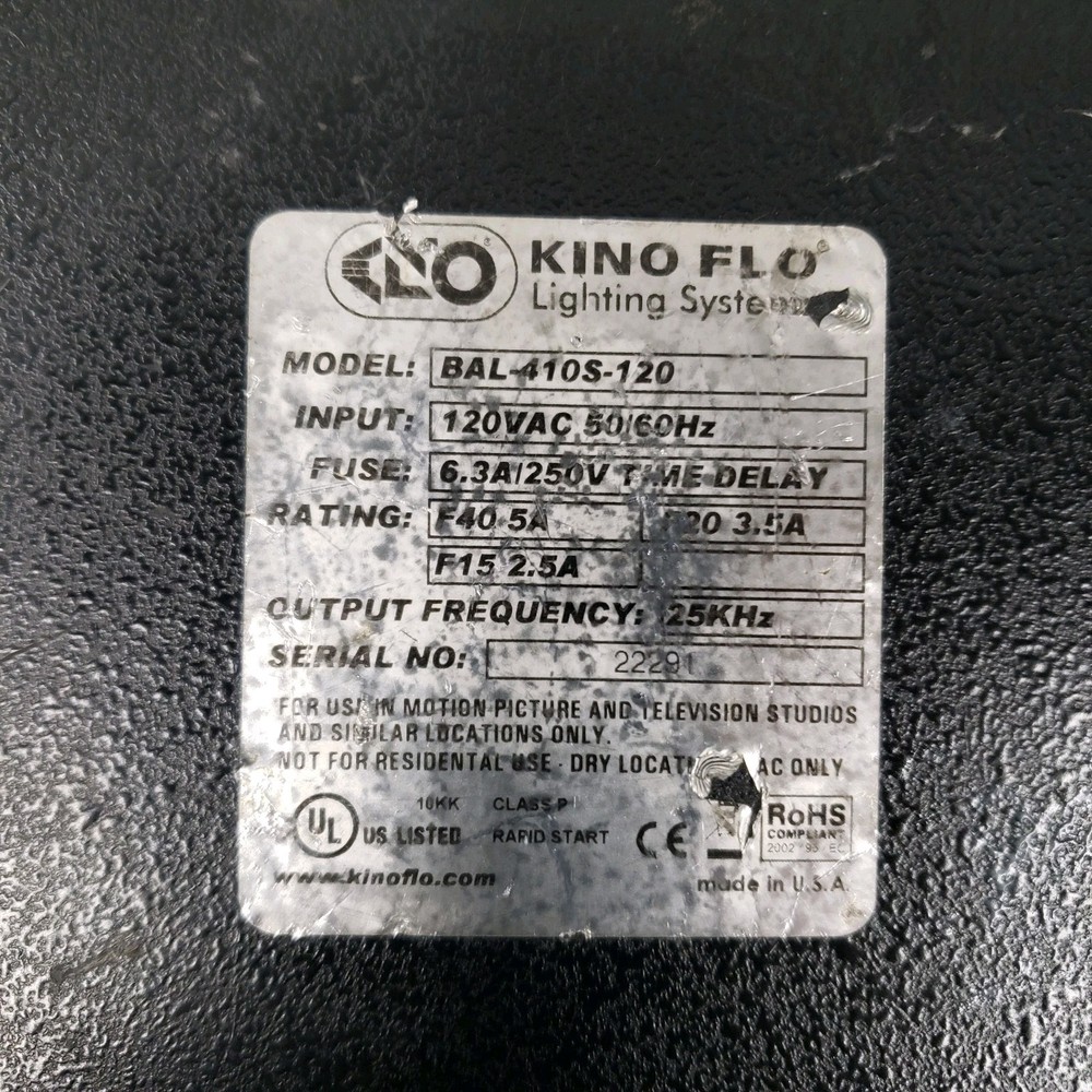*Powers Up* Kino Flo Lighting Systems VE 4Bank Select Model Bal-410