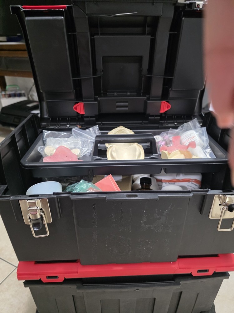 Dental Student Equipments over 30+ items inside Portable Rolling Cart