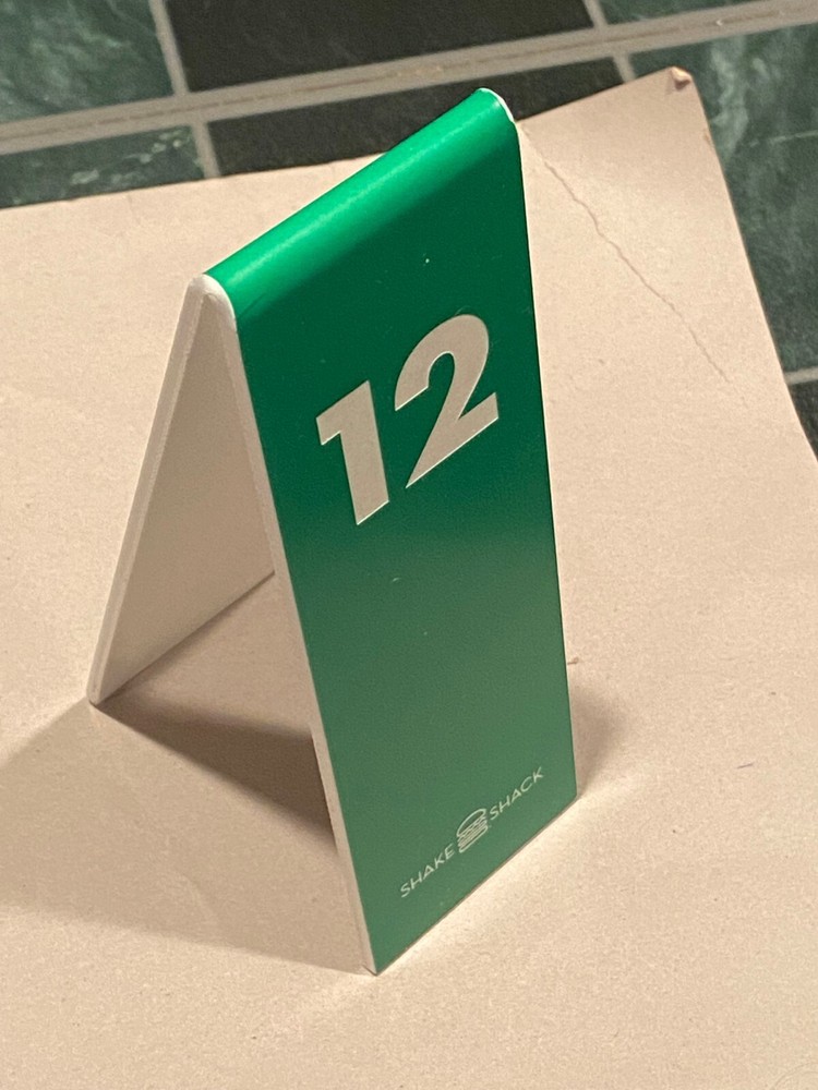 Shake Shack #12 Plastic Green Table Tent *Pre Owned* ddd1
