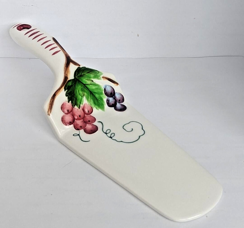 Ceramic Wedding Pie Cake Server Vintage with Grapes Motiff READ