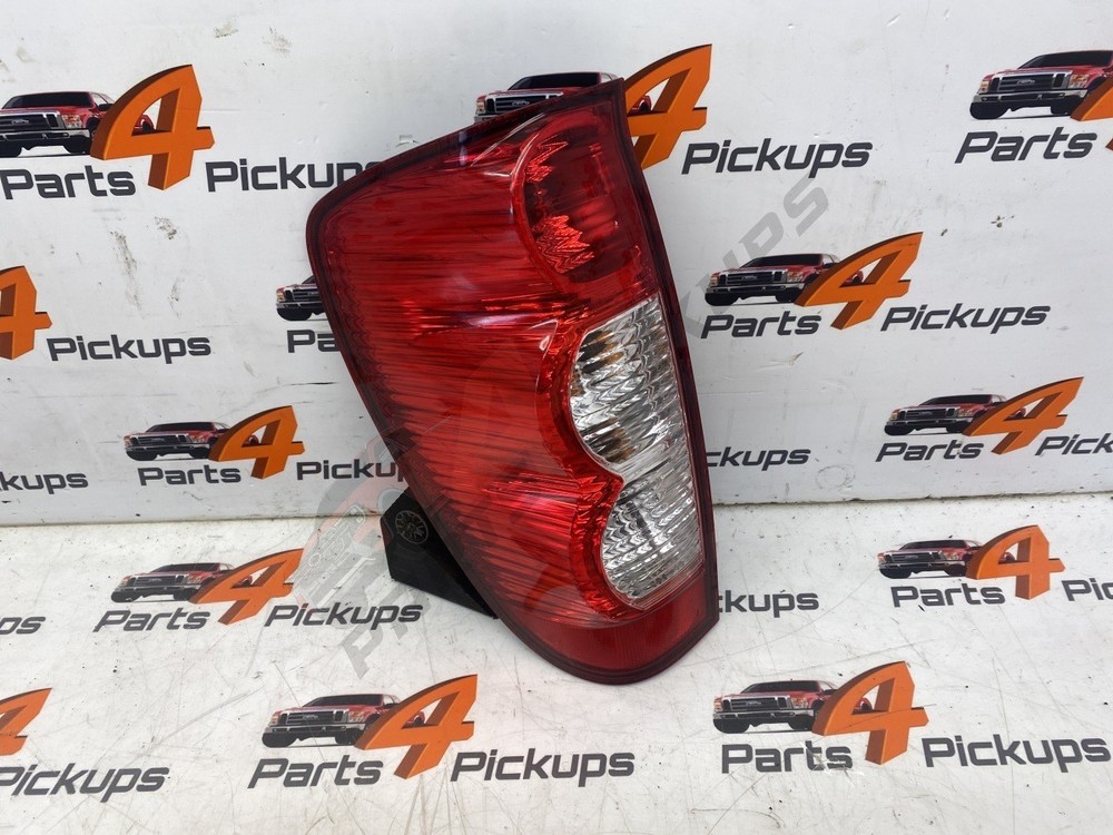 2012 Great Wall Steed Td Se Passenger Side Rear / Tail Light 2012-2018