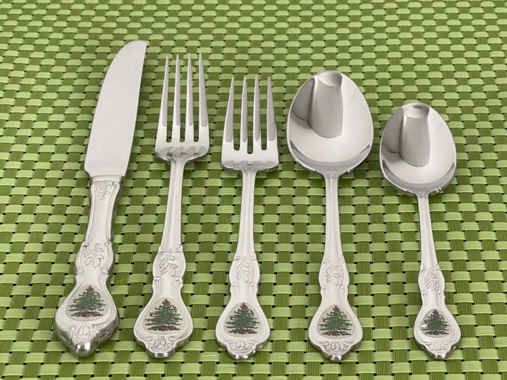 Wallace Spode CHRISTMAS TREE Stainless OffWhite 18/10 Flatware SMART CHOICE