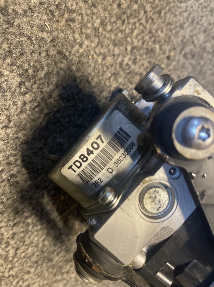 Triumph Tiger 1200 1215 2011 - 2015 ABS Pump Controller B61