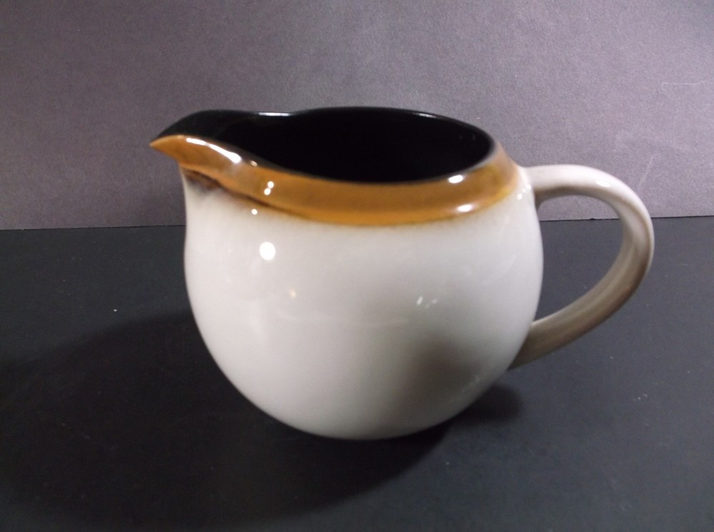 Pier 1 Sahara Creamer