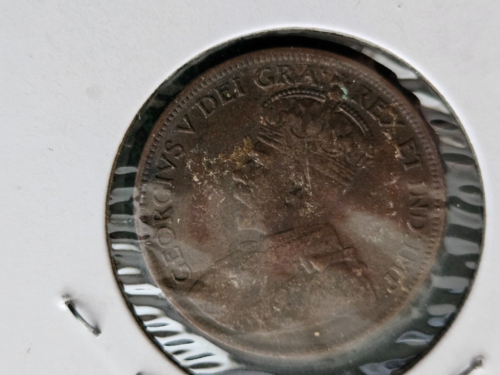 1917 Canada One Cent Queen Victoria Large Cent