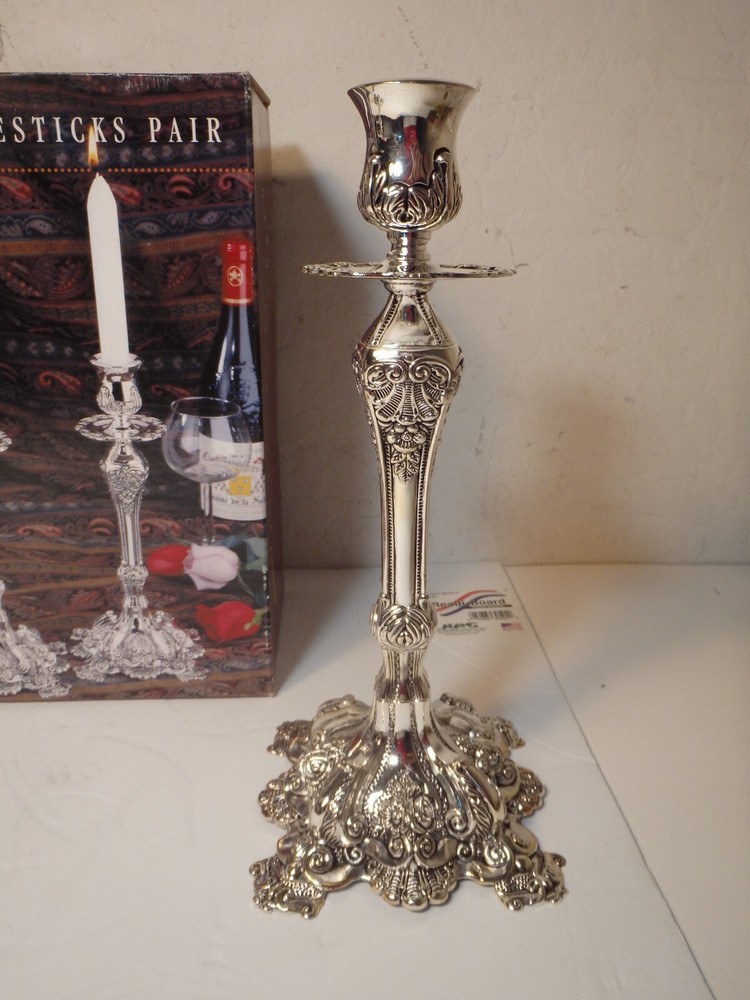 NEW Studio Silversmiths Candlestick Pair Silver Plated 61679