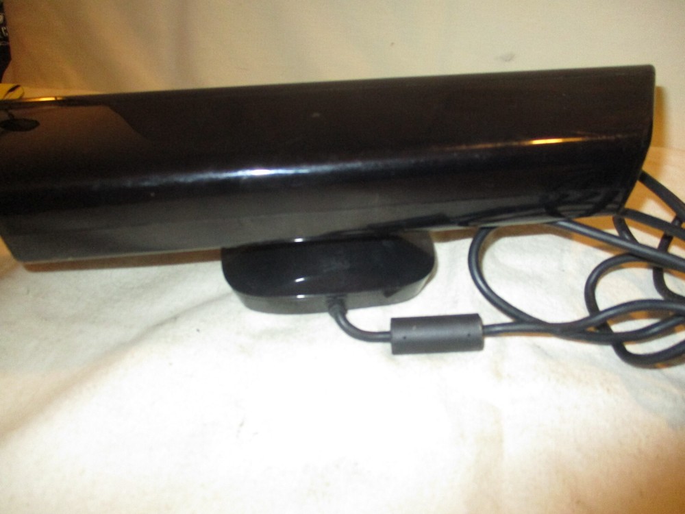 Microsoft XBOX 360 Kinect Sensor Bar Black with