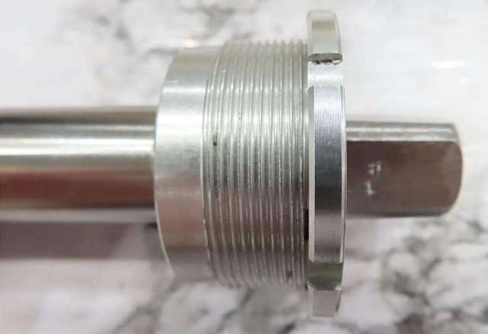 SPECIALITES AXIX LIGHT PRO Bottom Bracket