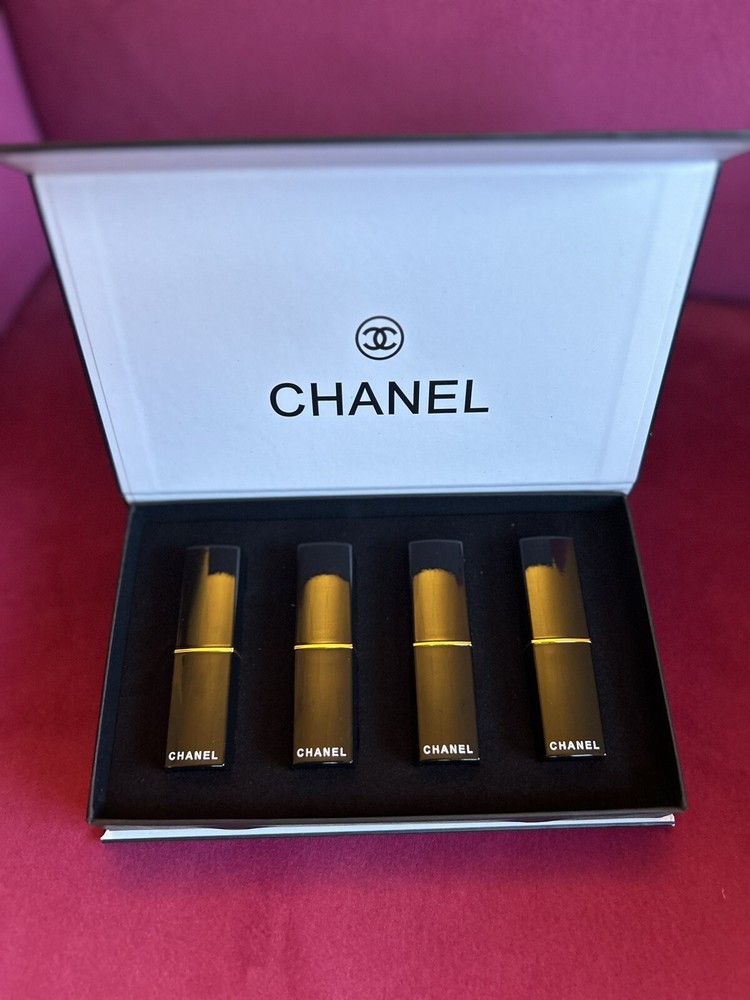 CHANEL Lipsticks Set 4