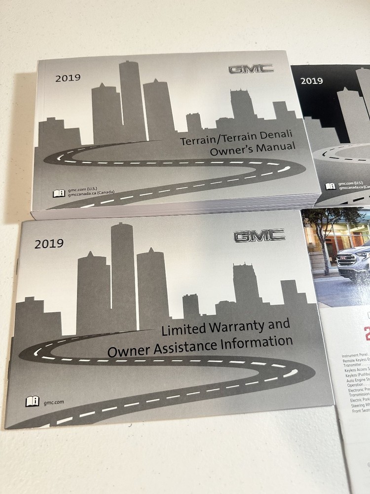 2019 GMC Terrain Owner's Manuals Set