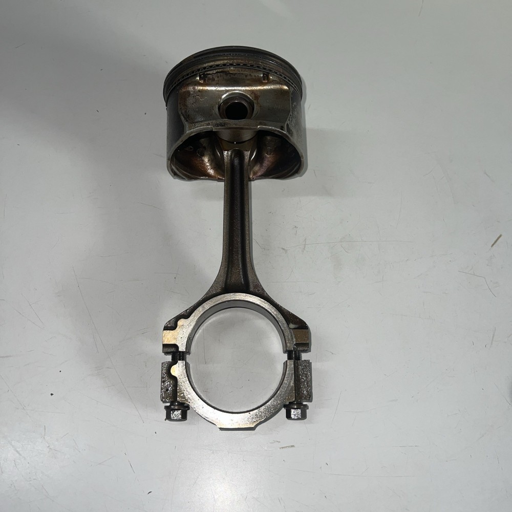 2001 Mustang 3.8L Engine Piston and Rod #217