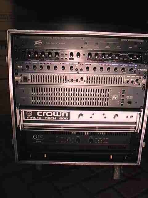 Electrovoice stereo 31 band equalizer