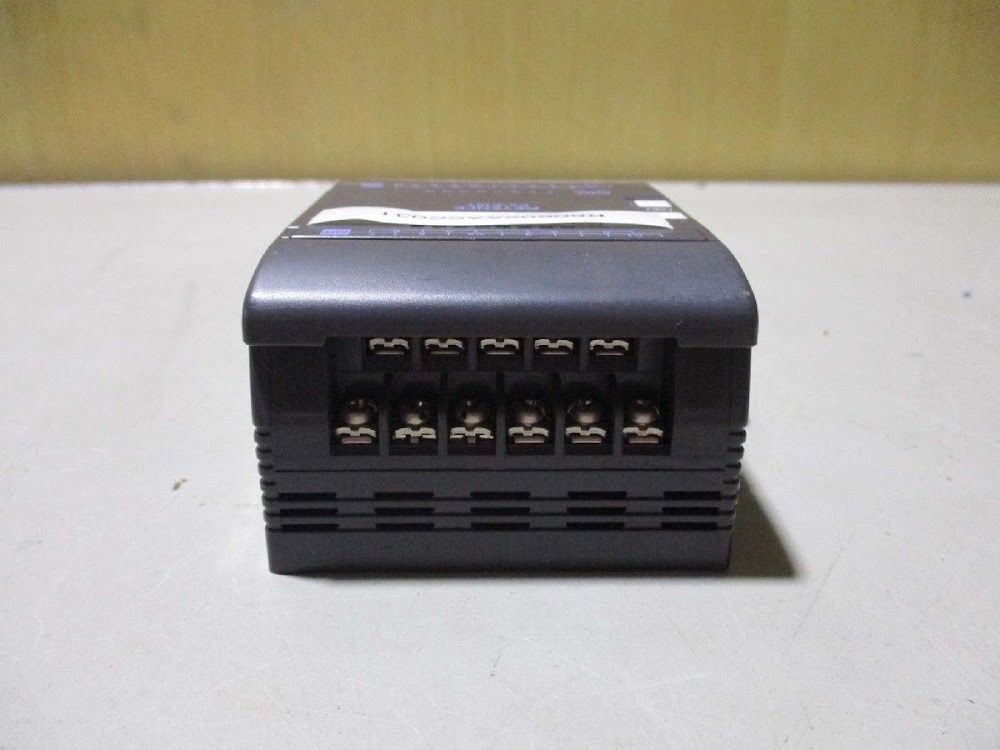 KEYENCE KV-E16T Transistor Output 16-Pt Expansion Unit USED