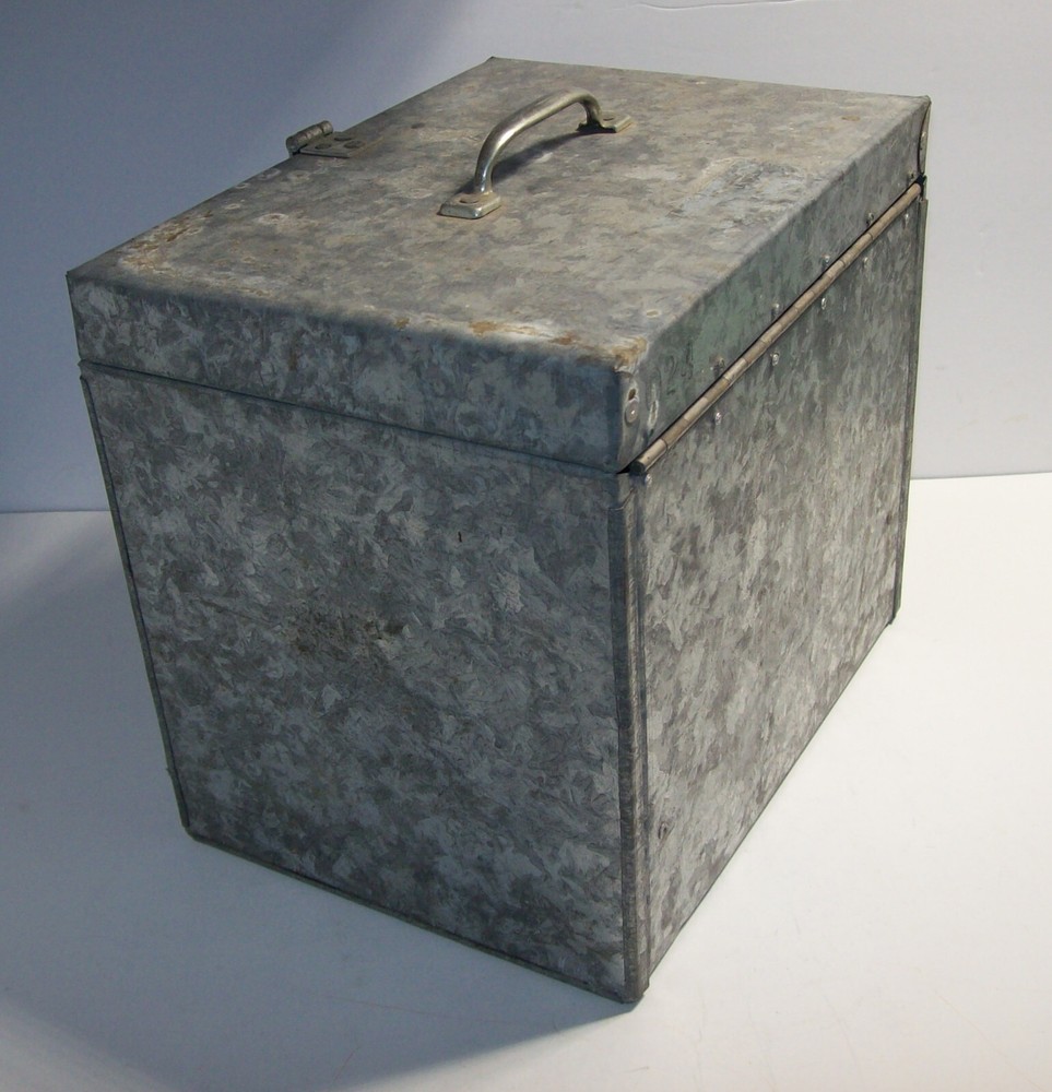Vintage Handmade GALVANIZED Metal Tool Box Toolbox Box, x
