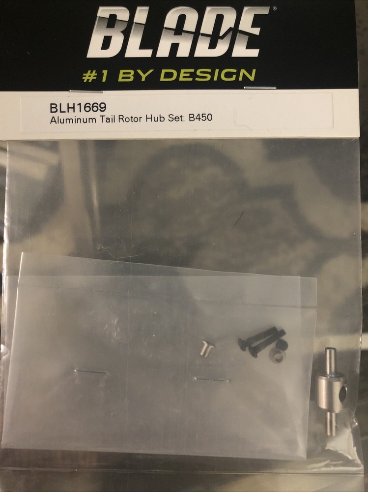 Blade BLH1669 Aluminum Tail Rotor Hub Set: B450 •