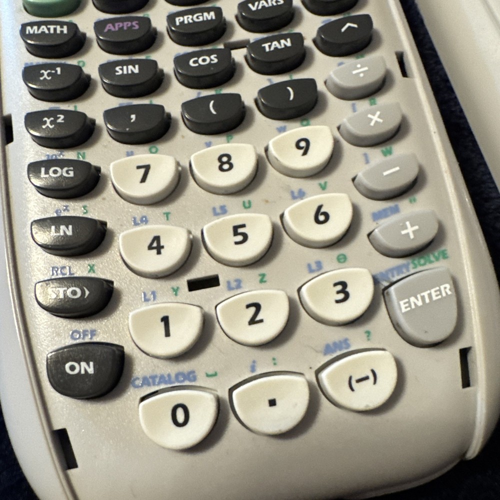 Texas Instruments TI-84 Plus Silver Edition Graphing Calculator Tested & Works